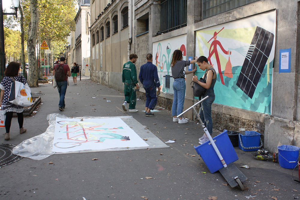 Projet urbain de Saint-Vincent-de-Paul, Paris : pose de la fresque de Jean Codo, avenue Denfert-Rochereau